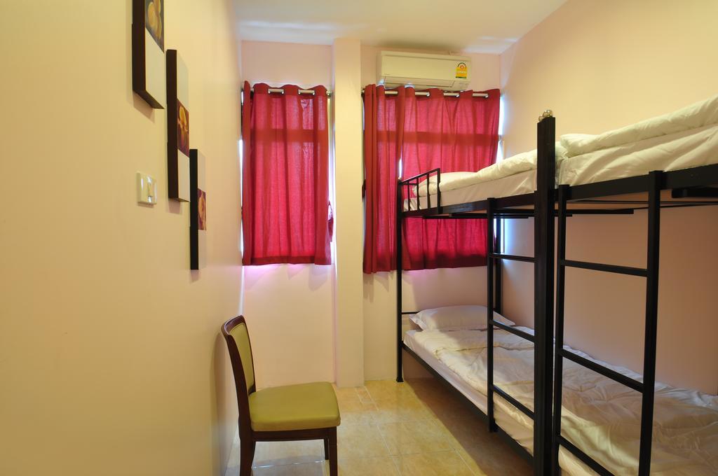 Orchid Hostel Banguecoque Quarto foto